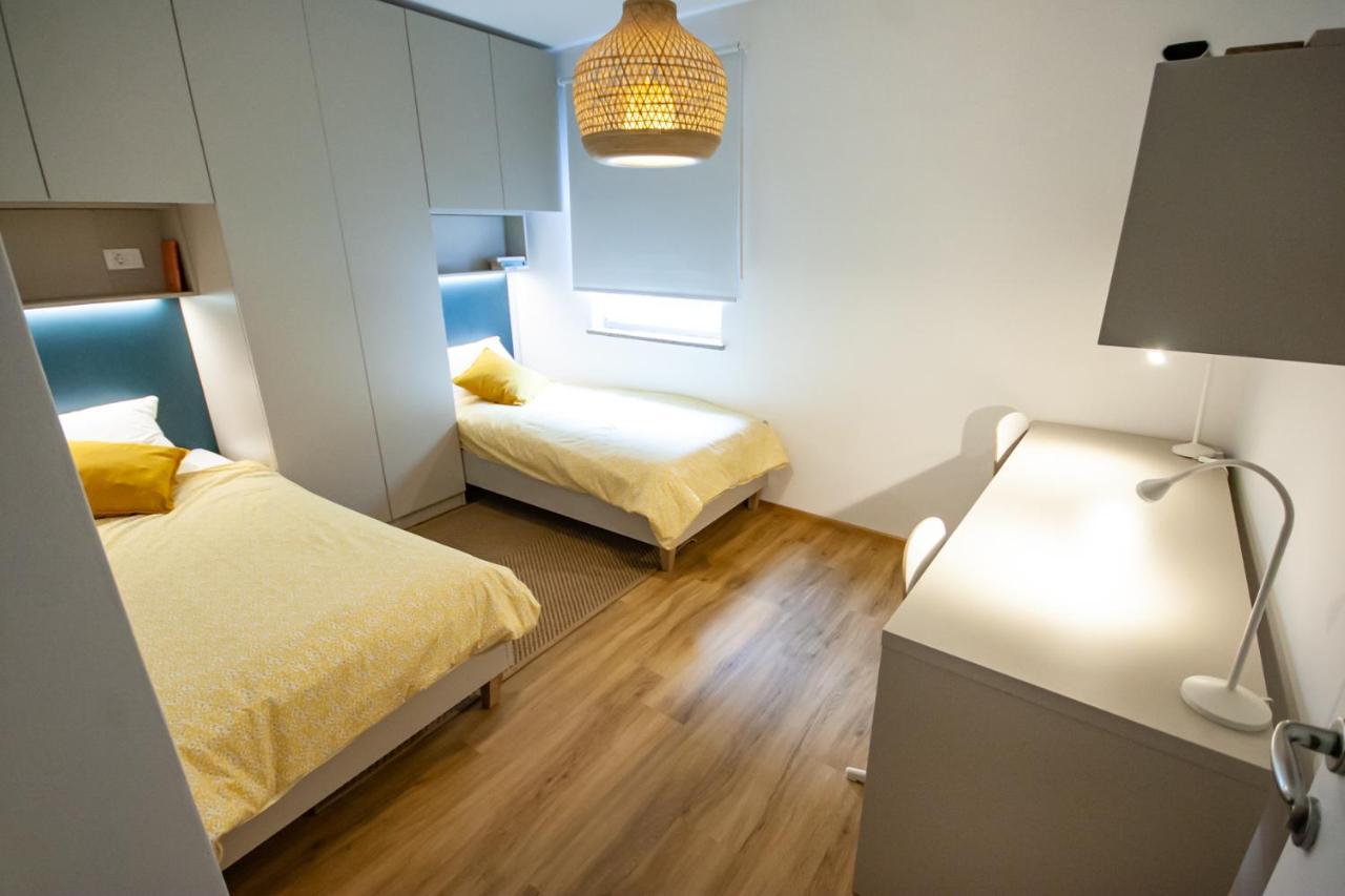 Rainbow Apartment, Koper Eksteriør billede